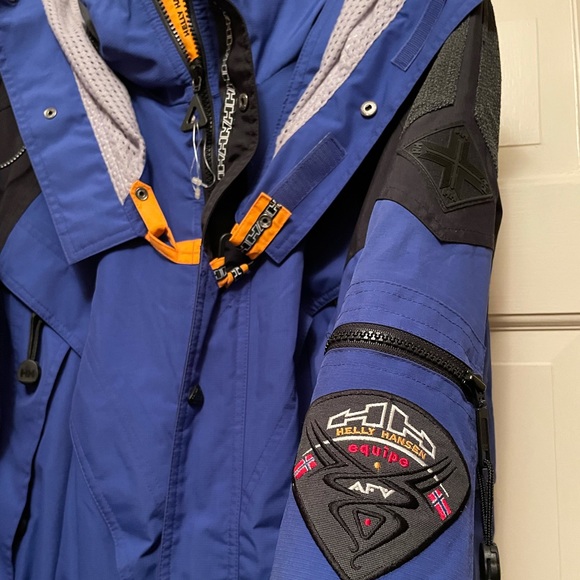 Helly Hansen Equipe Ski Jacket - Picture 2 of 5